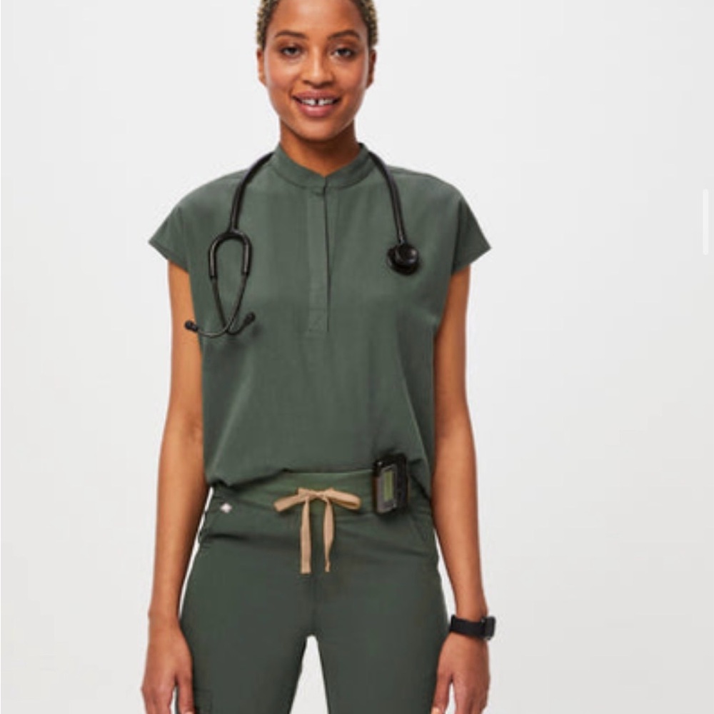Figs Olive Green Mandarin-Collar Cap Sleeve Medical Top and Pants